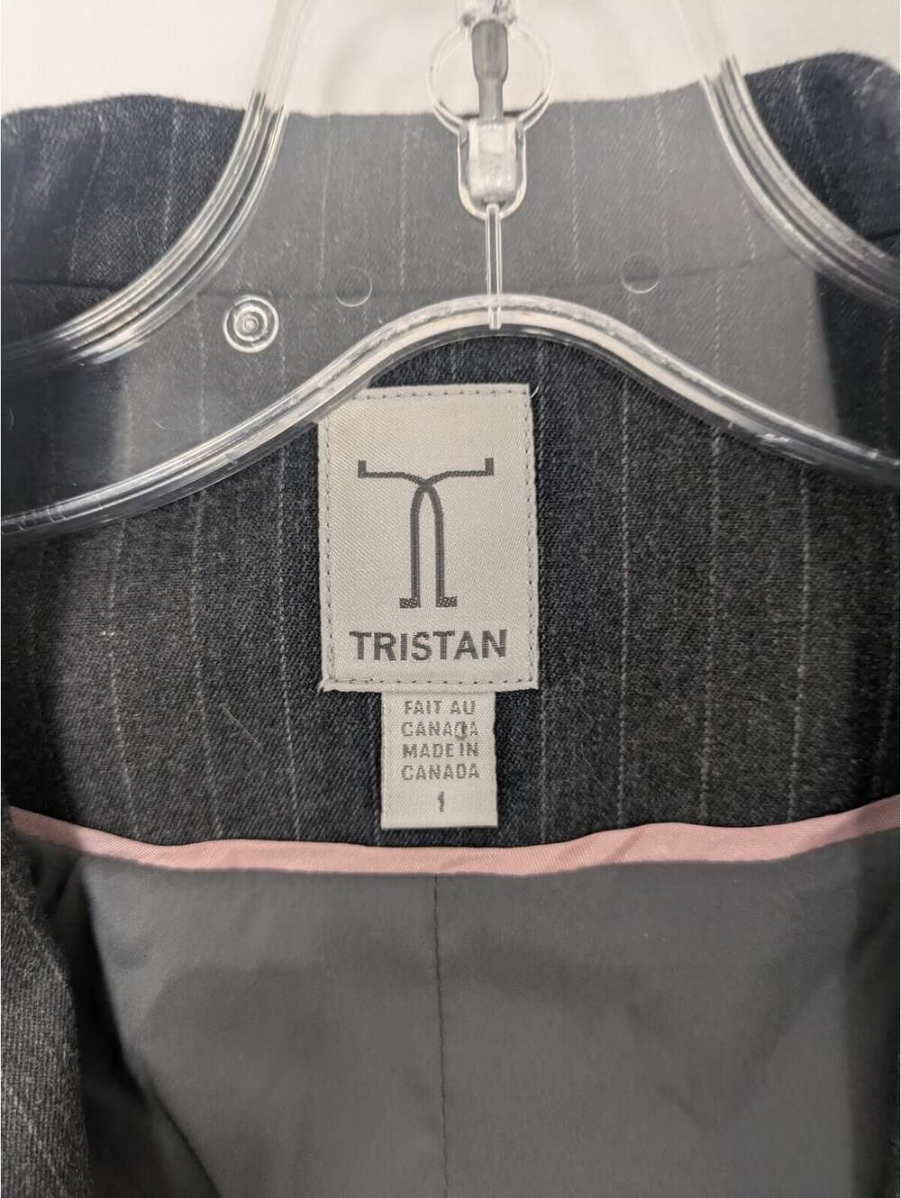 Tristan Gray Pinstripe Blazer Women’s Size 1 Made in Canada Career Jacket - Picture 2 of 7